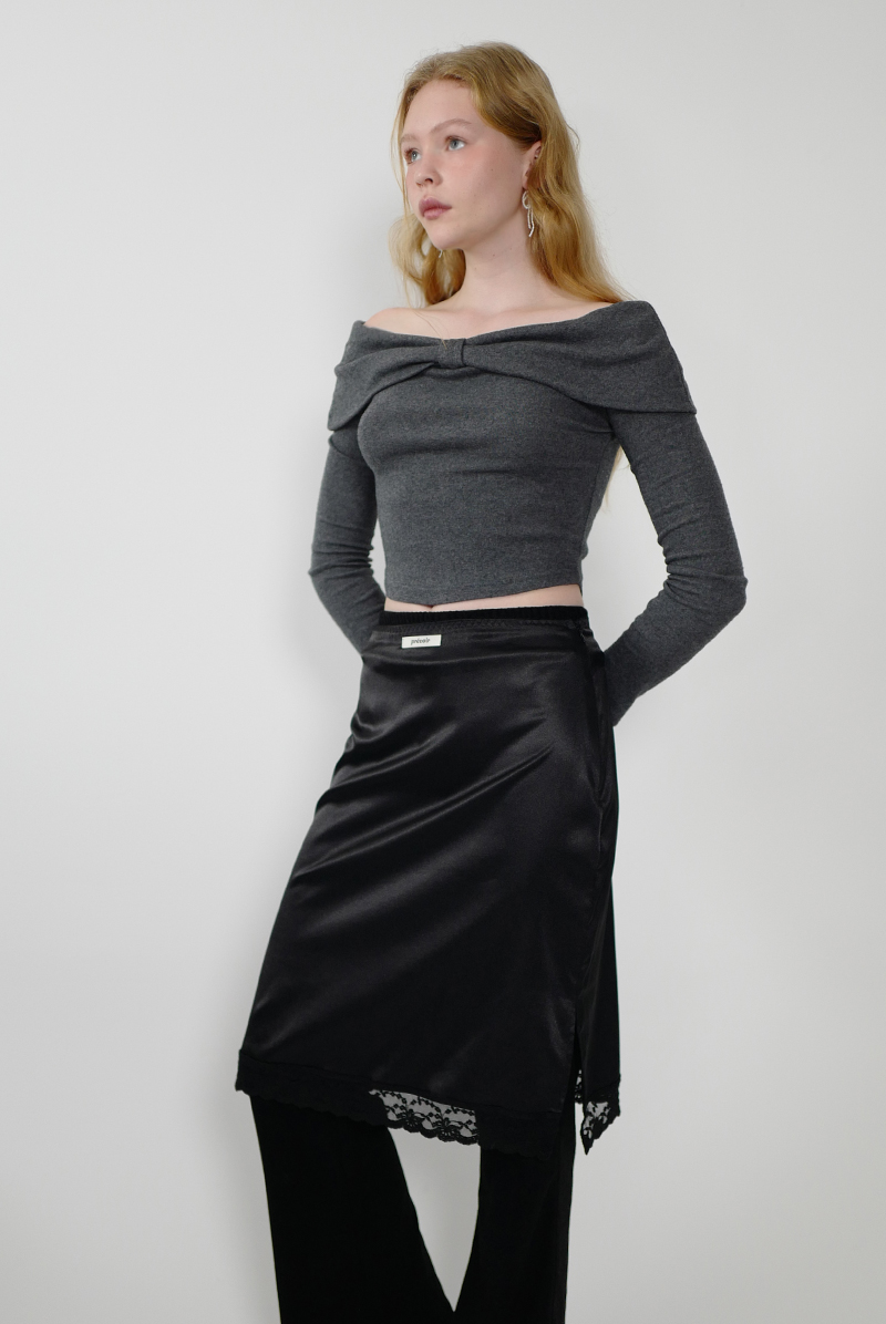 race silky skirt [black]